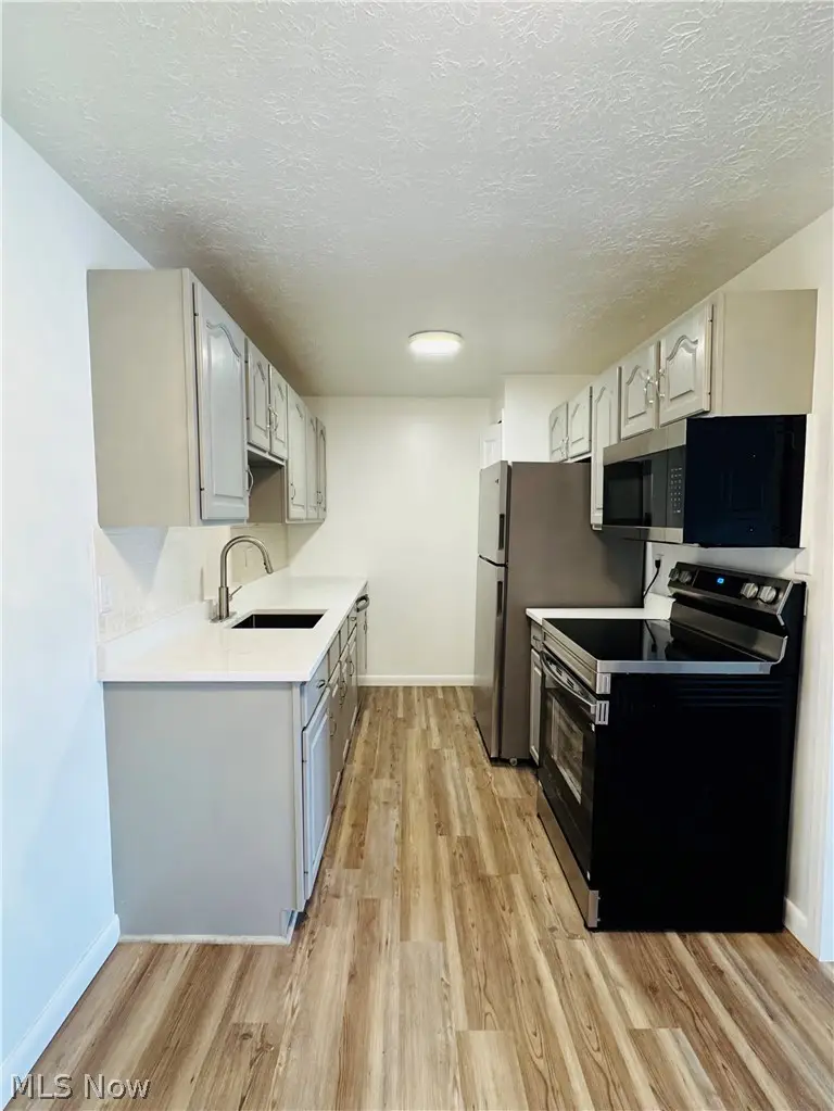 9911 Sunrise Boulevard #Q10, North Royalton, OH 44133 - #2