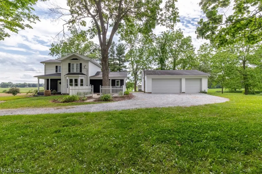 7377 Pontius Ne Street, Hartville, OH 44632 - #2