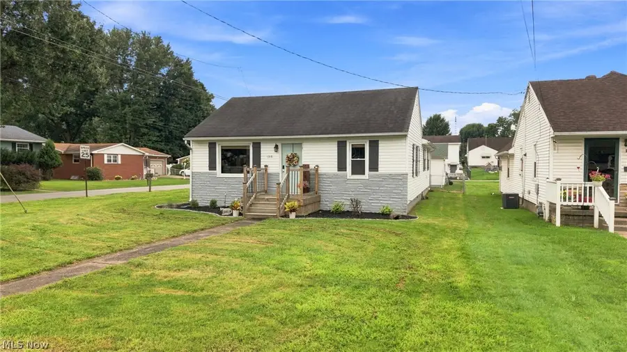 1318 10th Street, Vienna, WV 26105 - #2
