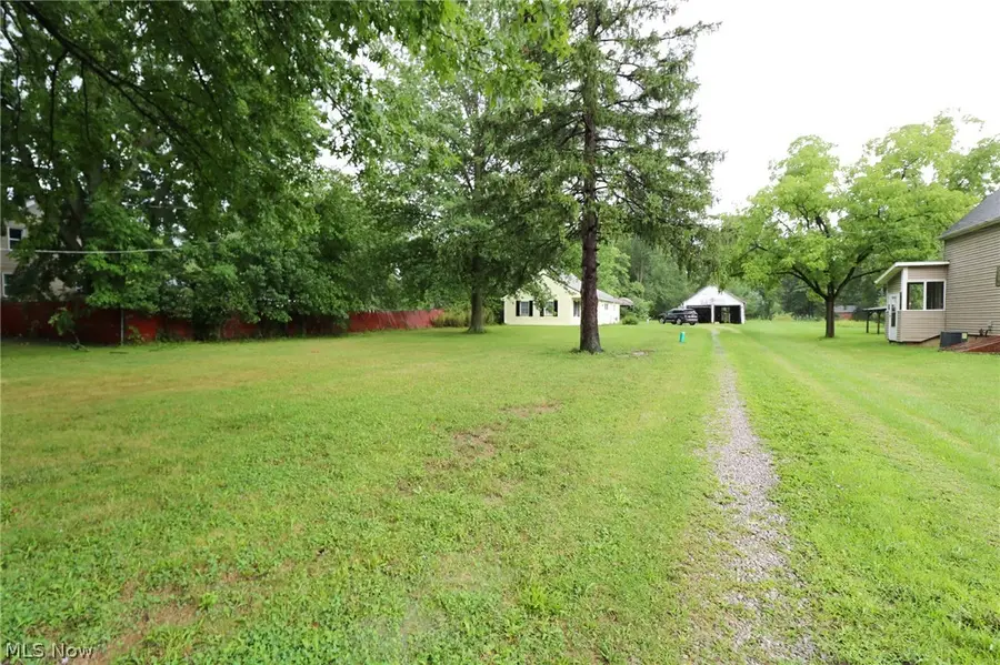 27305 Bagley Road, Olmsted, OH 44138 - #3