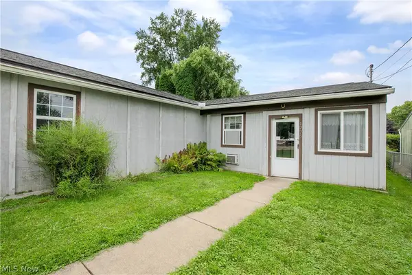 1276 Prospect Street, Barberton, OH 44203