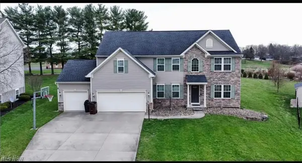 6572 Birchbark Ne Avenue, Canton, OH 44721
