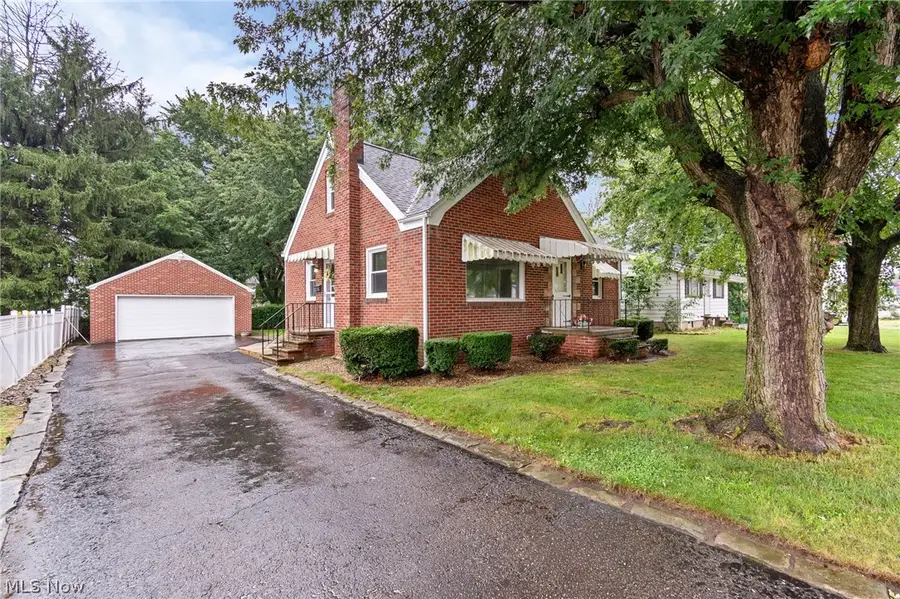 4630 Cleveland S Avenue, Canton, OH 44707 - #2