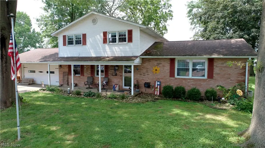 1282 Independence Se Circle, New Philadelphia, OH 44663 - #2