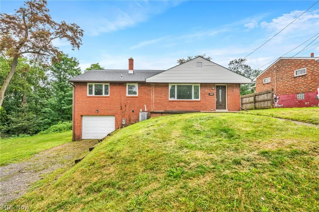 156 Greenwich Avenue, Steubenville, OH 43952 - #1