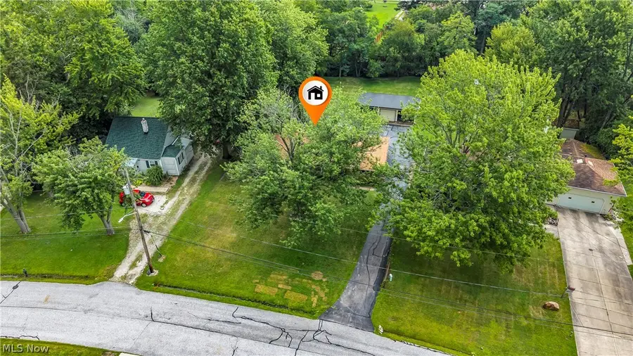 14185 Niagara Drive, Strongsville, OH 44136 - #2