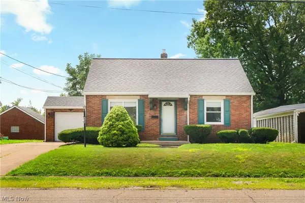 3008 Helen Nw Place, Canton, OH 44708