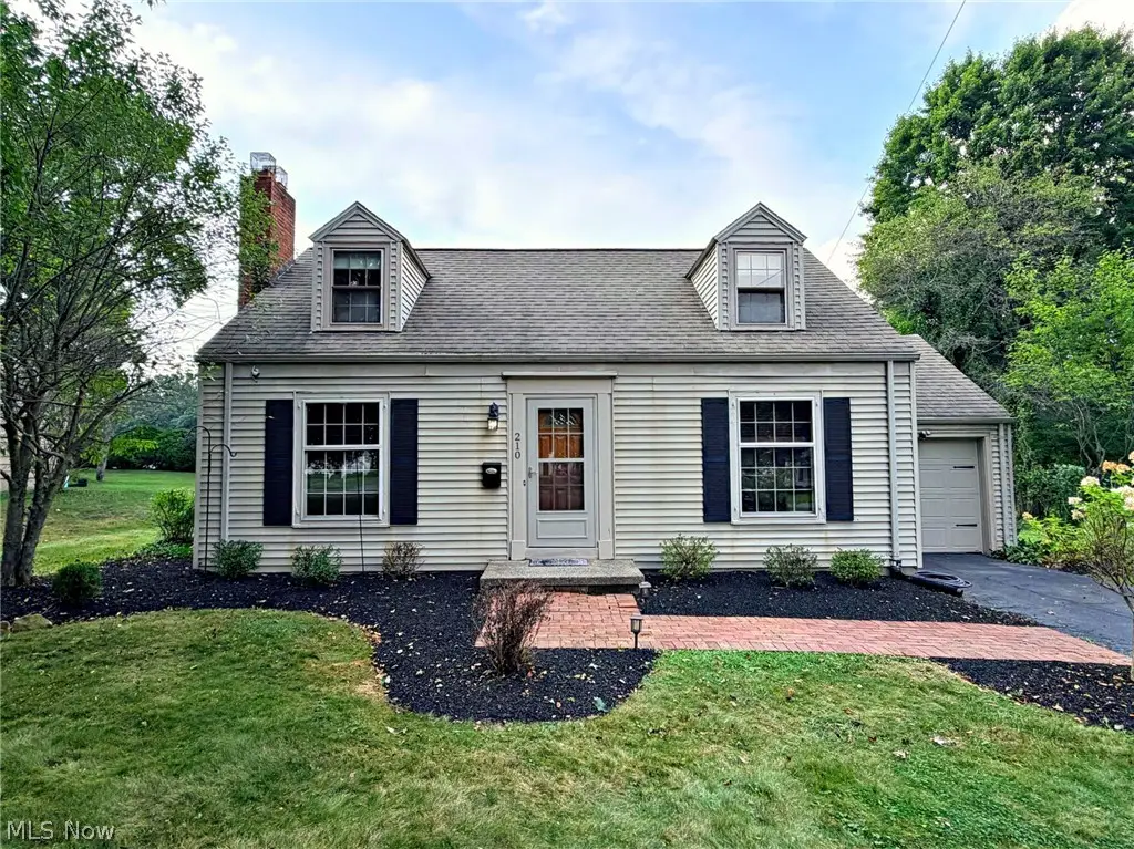 210 Callahan Road, Canfield, OH 44406 - #1