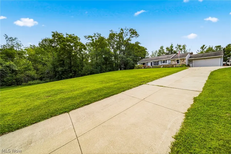 219 W Mennonite Road, Aurora, OH 44202 - #2