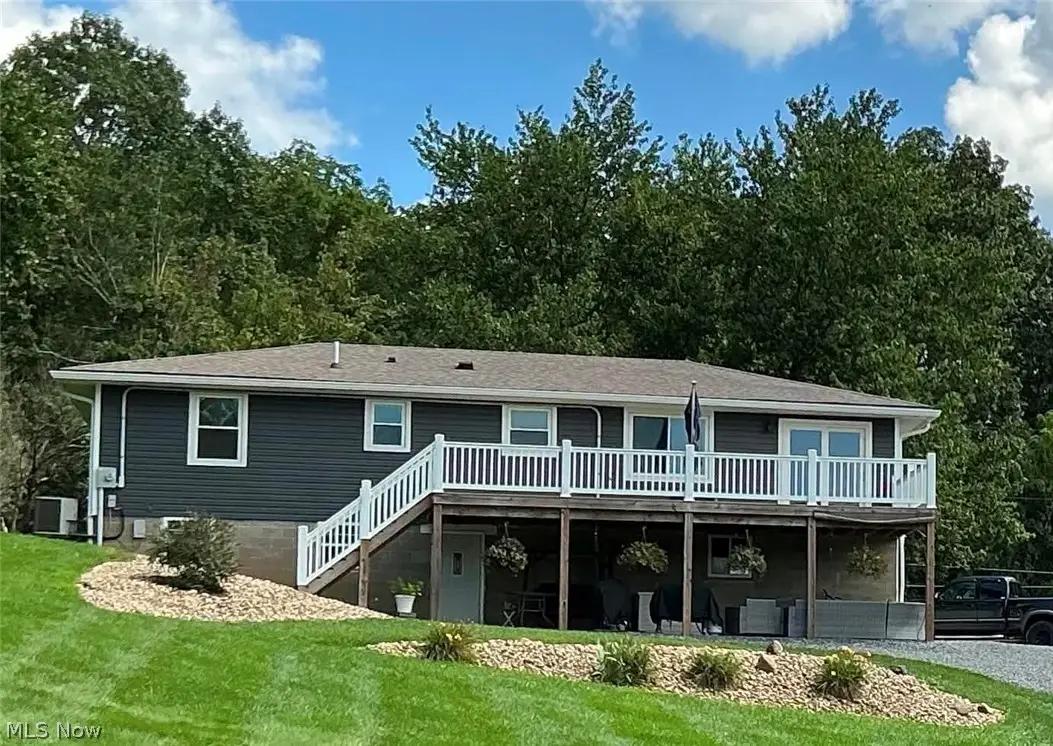3285 Arrowhead Drive, Nashport, OH 43830 - #1