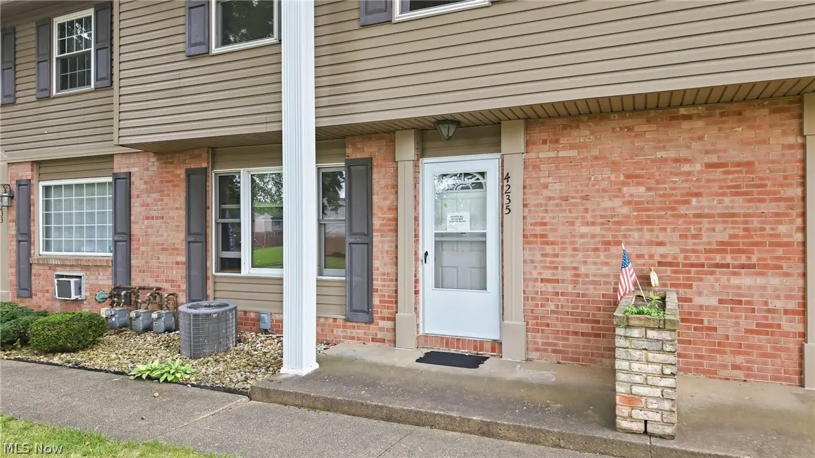 4235 New Road, Austintown, OH 44515 - #1