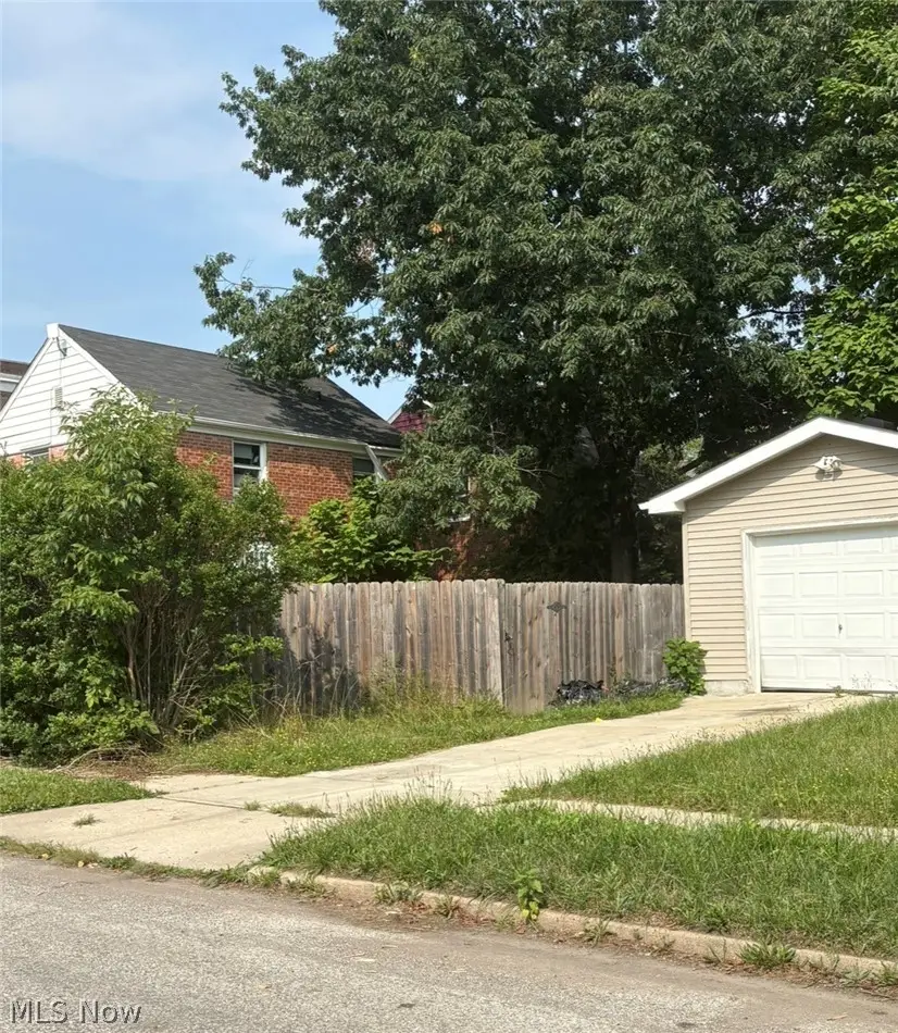 14502 Milverton Road, Cleveland, OH 44120 - #2