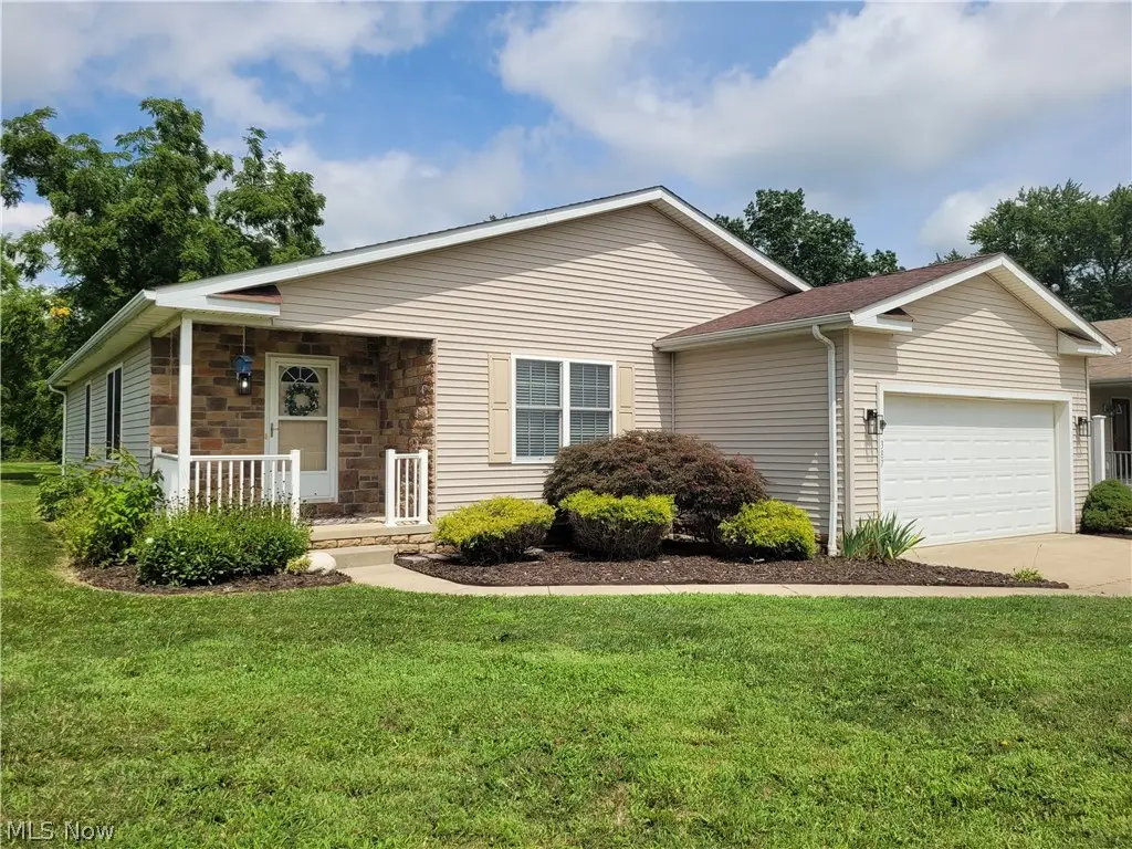 387 W Sunset Drive, Rittman, OH 44270 - #1