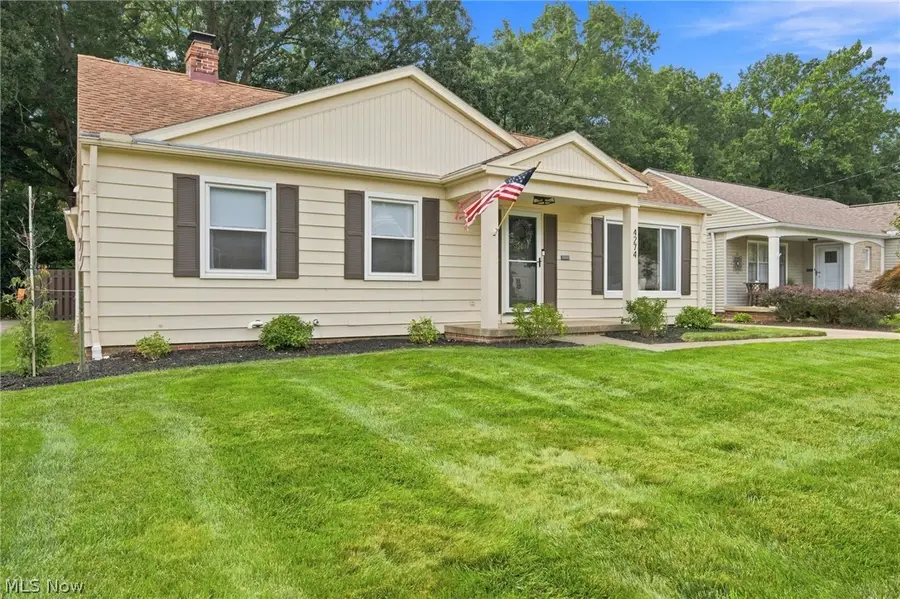 4274 W 202, Fairview Park, OH 44126 - #3