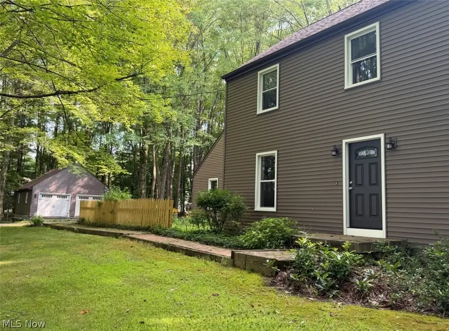 7342 Hubbard Bedford Road, Hubbard, OH 44425 - #2