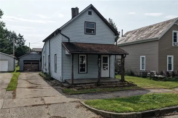 411 5th Nw Street, New Philadelphia, OH 44663