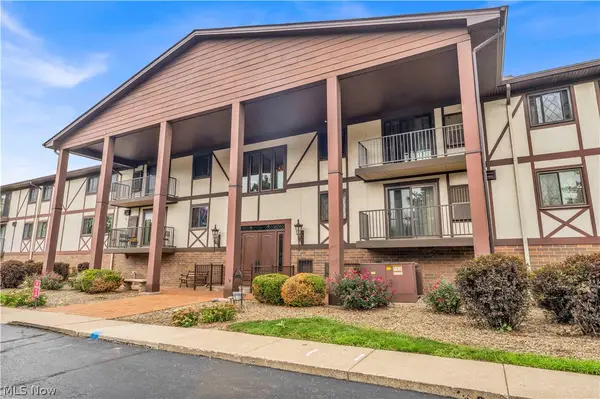 4849 Grace Road #235, North Olmsted, OH 44070