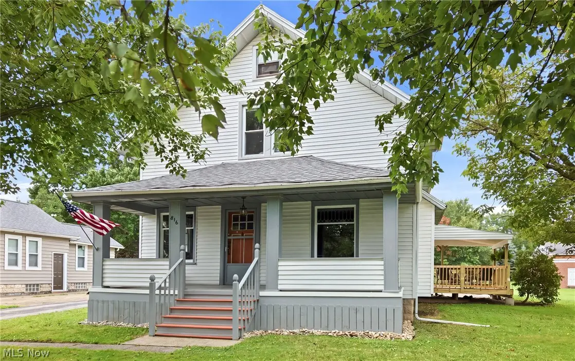 816 Churchill Road, Girard, OH 44420 - #1