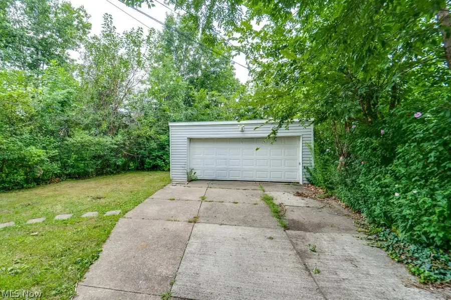 3860 E 155th Street, Cleveland, OH 44128 - #2