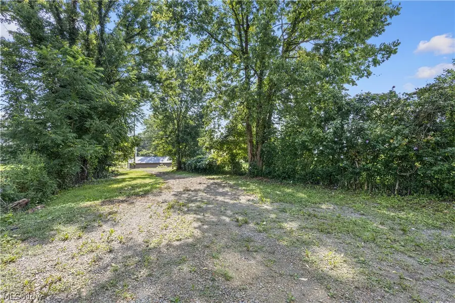 226 High Street, Senecaville, OH 43780 - #3