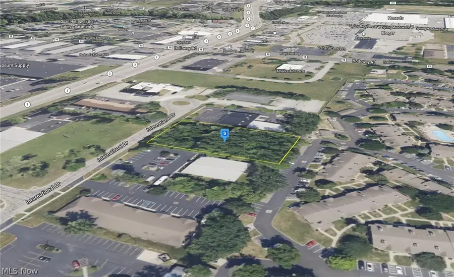 7327 International Drive, Holland, OH 43528 - #3
