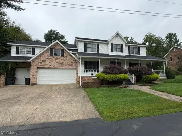 1621 Lakewood Circle, Washington, WV 26181