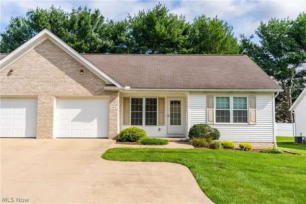 315 Abby Lane, Hartville, OH 44632
