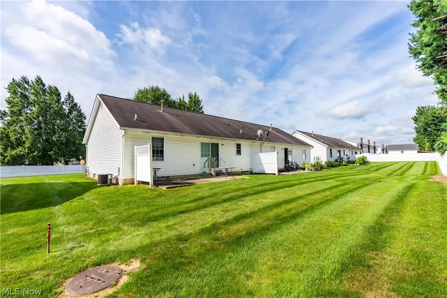 315 Abby Lane, Hartville, OH 44632 - #3
