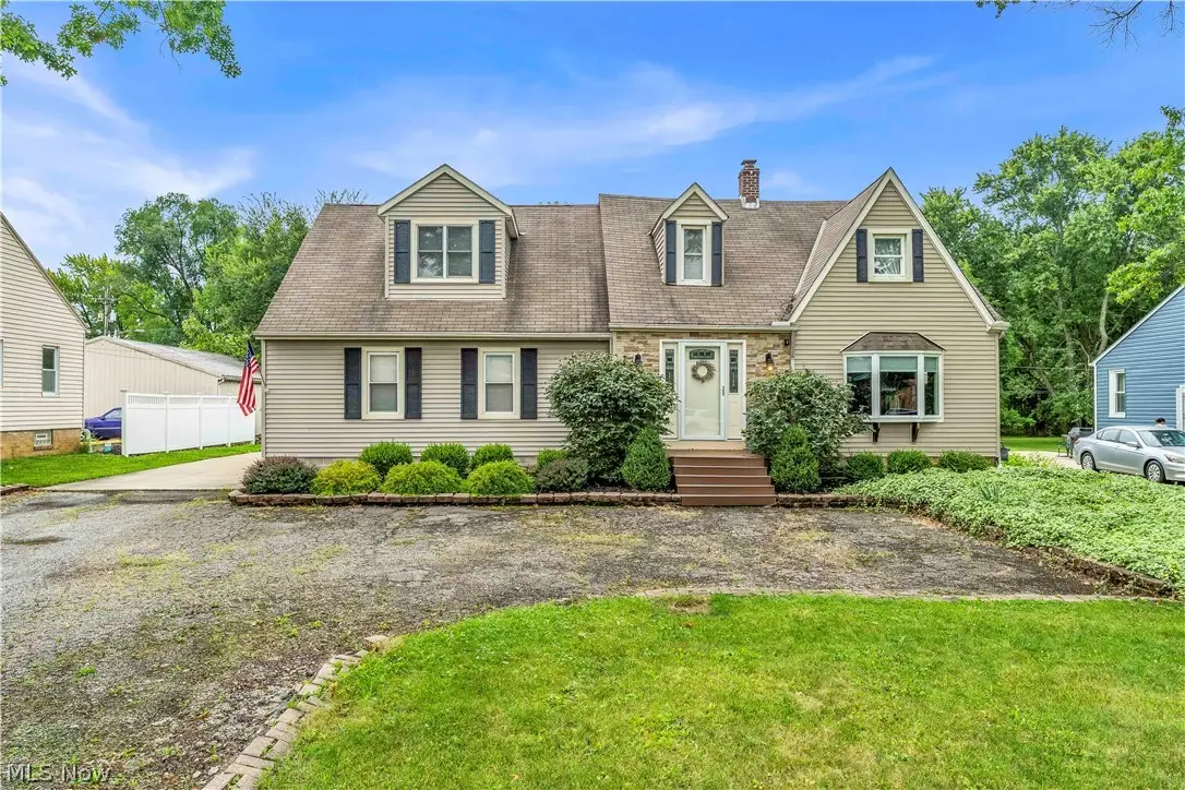 10037 W Sprague Road, North Royalton, OH 44133 - #1