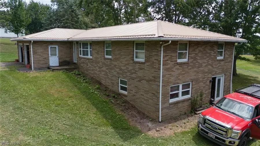4170 Maplelynn Sw Street, Canton, OH 44706 - #2