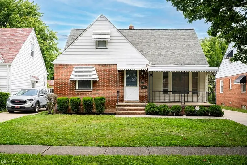 21101 Crystal Avenue, Euclid, OH 44123 - #2