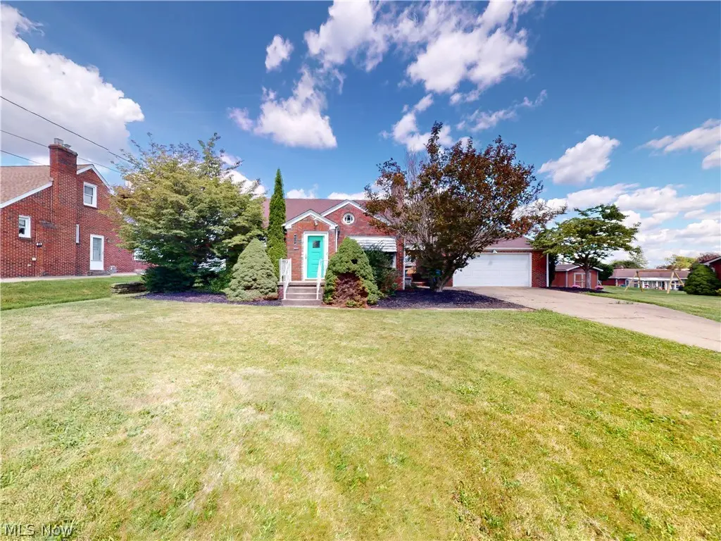 615 Edison Street, Struthers, OH 44471 - #1