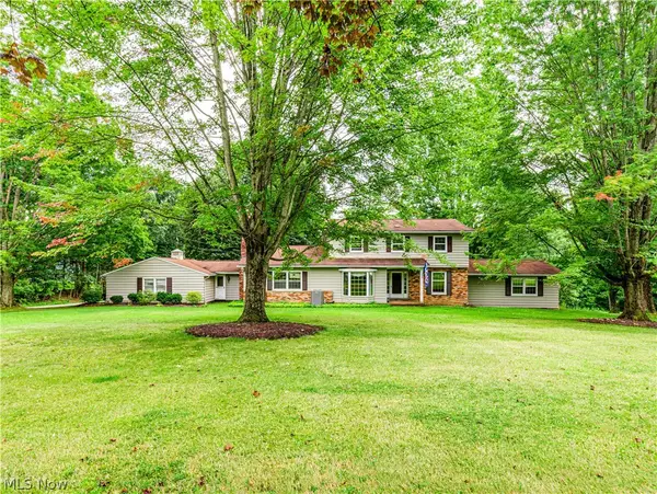 4140 W Bath Road, Akron, OH 44333
