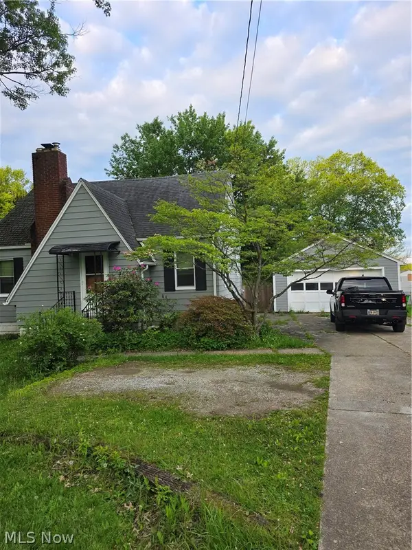 1944 Turkeyfoot Lake Road, Barberton, OH 44203
