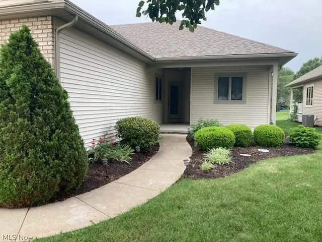1322 Meadowbrook Drive, Dover, OH 44622 - #3
