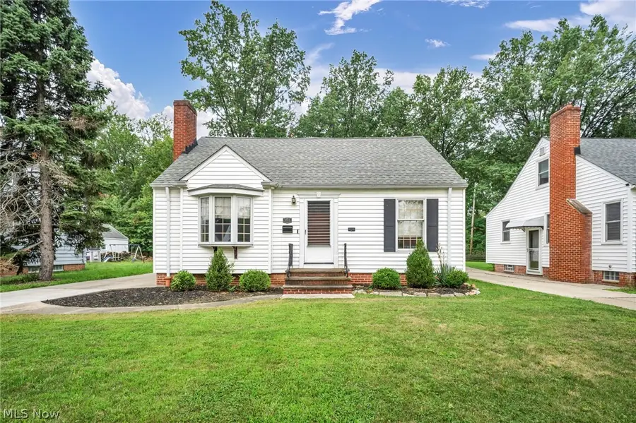 454 E 270th Street, Euclid, OH 44132 - #2