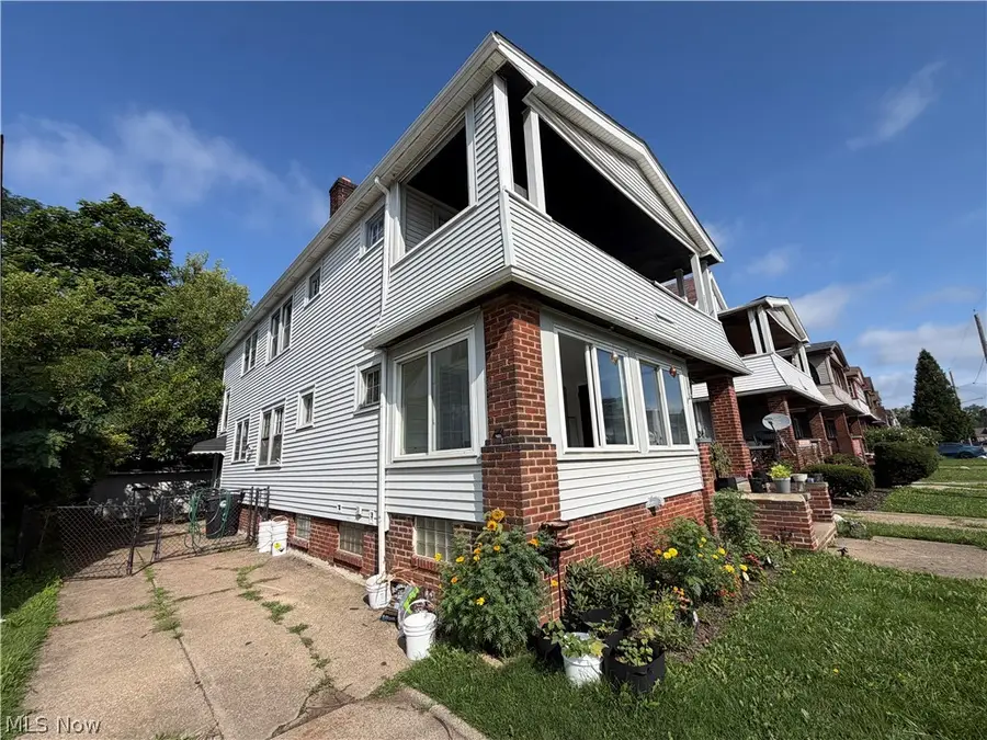 3334 E 146th Street, Cleveland, OH 44120 - #2