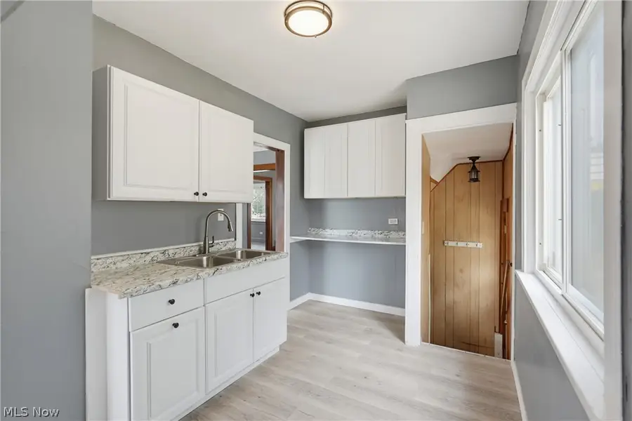 3842 Highland Road, Cleveland, OH 44111 - #3