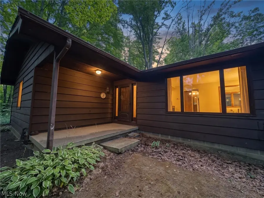 7130 Leroy Thompson Road, Thompson, OH 44086 - #2