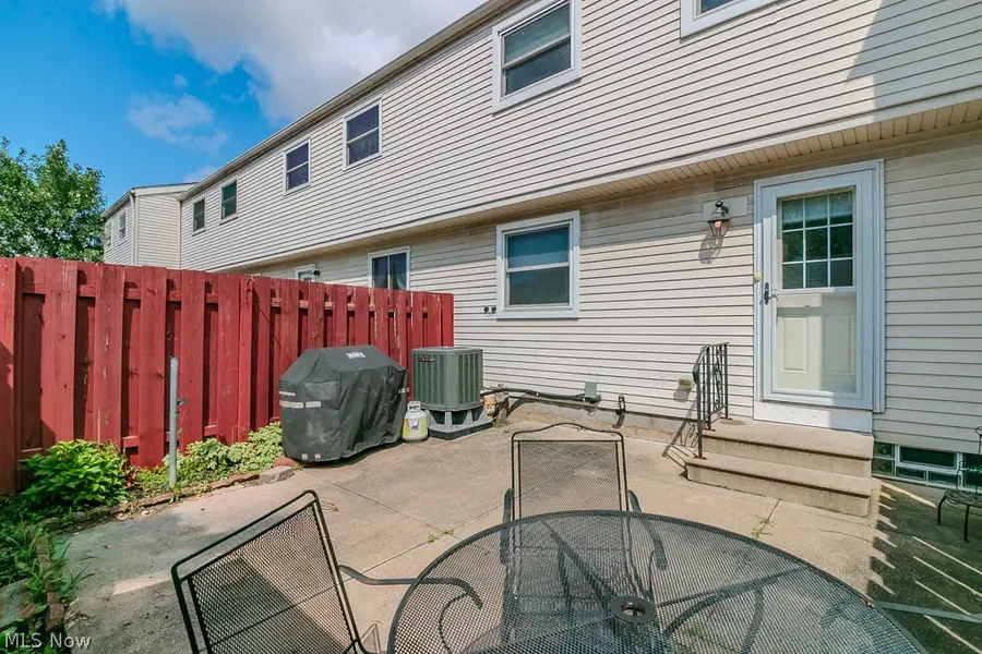 7427 Noble Court, Mentor, OH 44060 - #3