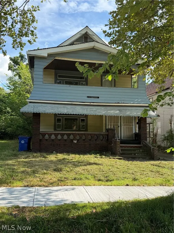 9400 Orleans Avenue, Cleveland, OH 44105