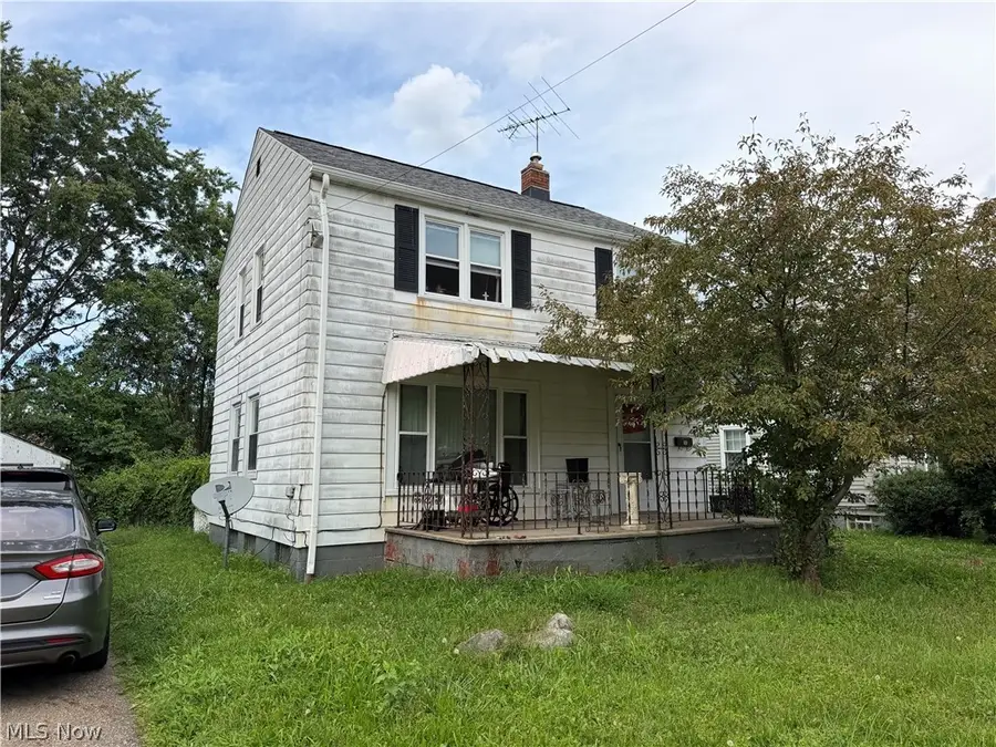 891 Davies Avenue, Akron, OH 44306 - #2