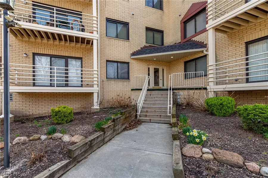 19510 Lorain Road #201, Fairview Park, OH 44126 - #2