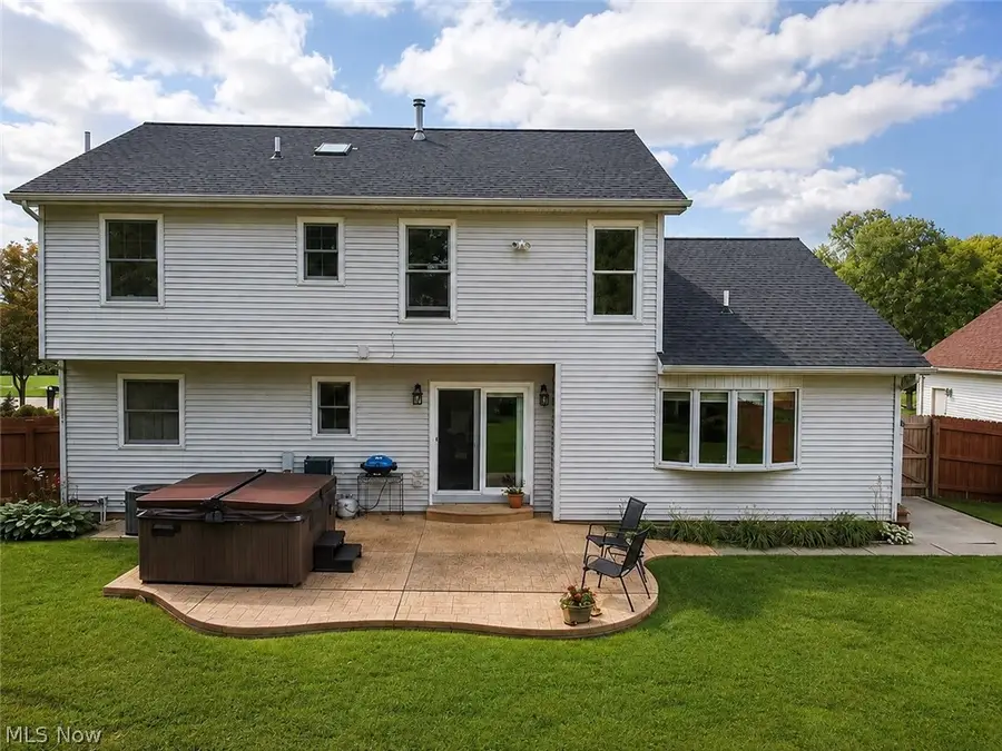 2975 Vincent Drive, Seven Hills, OH 44131 - #2