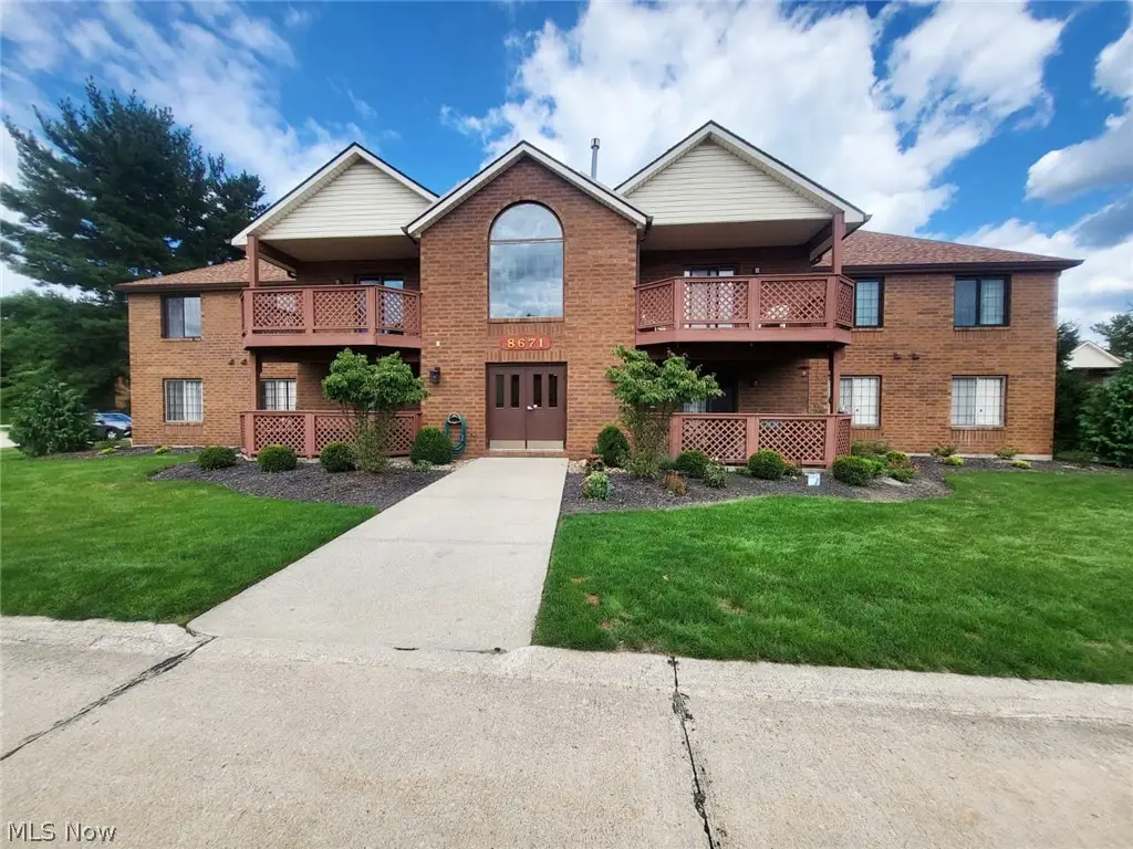 8671 Scenicview Drive #205, Broadview Heights, OH 44147 - #1