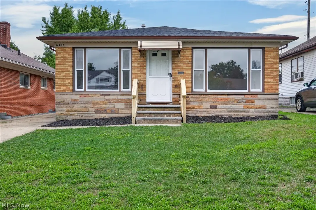 11424 Bradwell Road, Garfield Heights, OH 44125 - #1