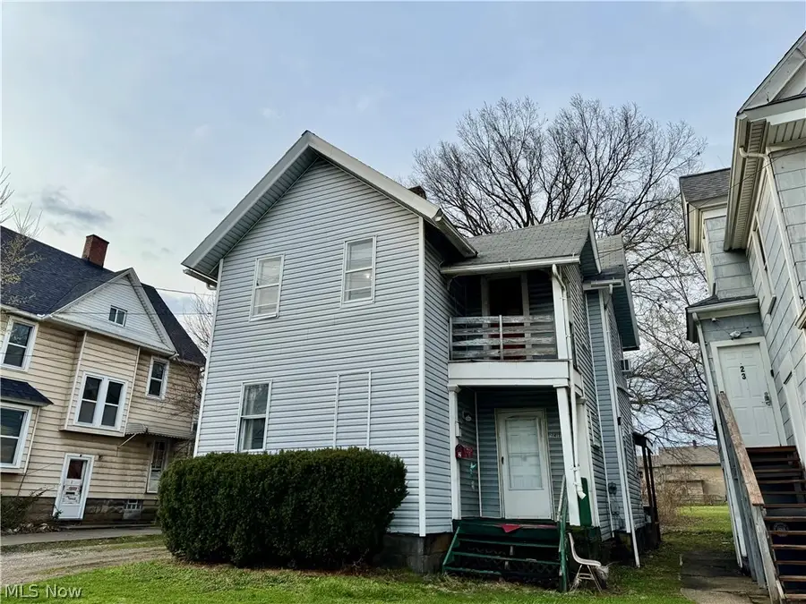 543 E Buchtel Avenue, Akron, OH 44304 - #2