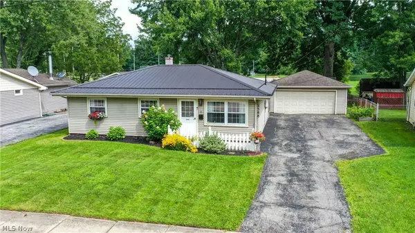 3388 Olian Nw Avenue, Warren, OH 44485