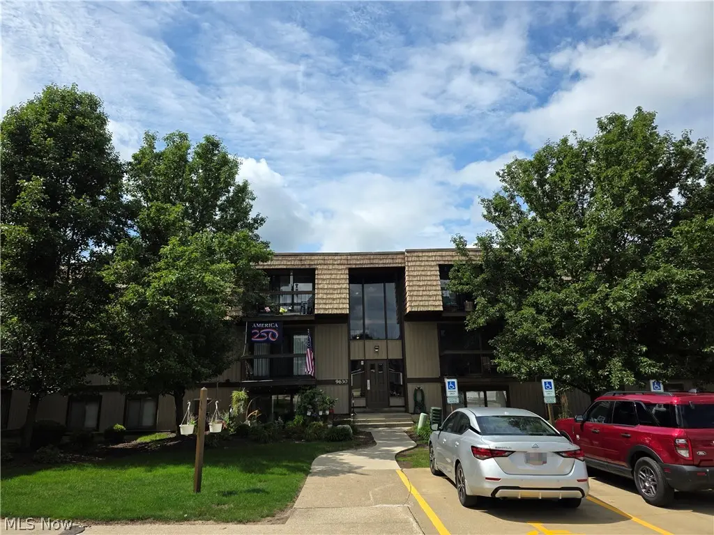 9630 Cove Drive, North Royalton, OH 44133 - #1