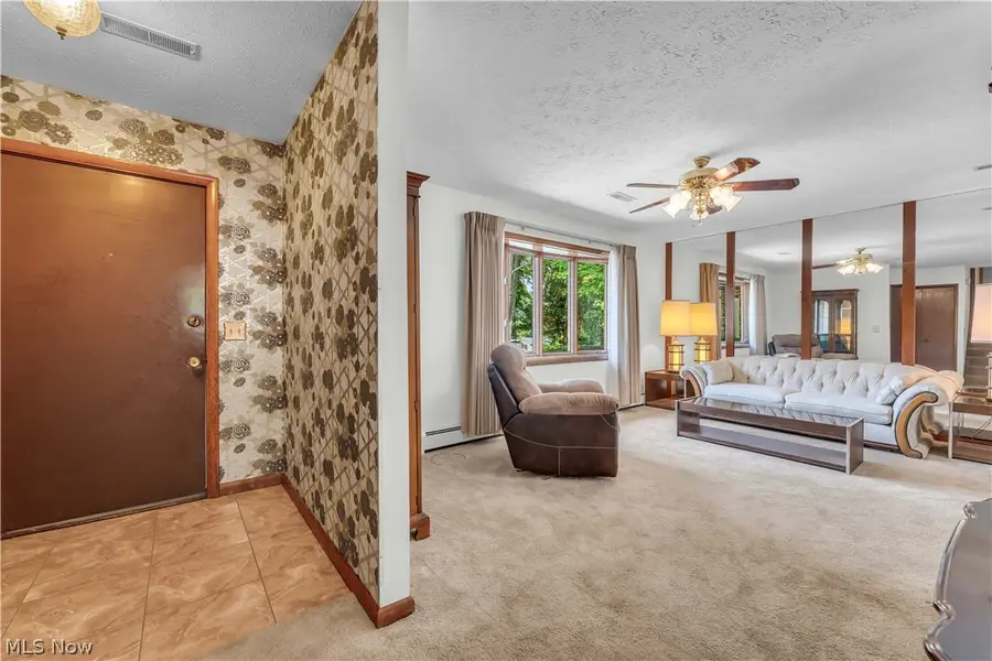 3666 Sleepy Hollow Road, Brunswick Hills, OH 44212 - #3